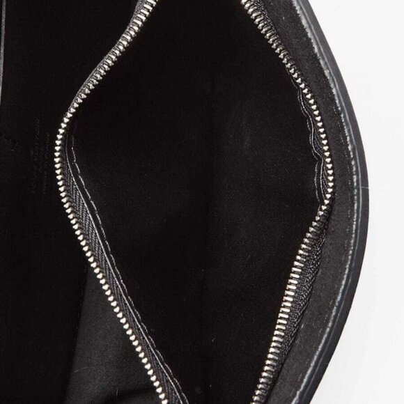 Louis Vuitton Giant Monogram Reverse Canvas Dauphine Bumbag Bag - Picture 9 of 11